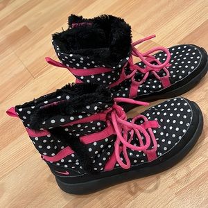 NIKE Girls Black Snow Boots Size 3Y